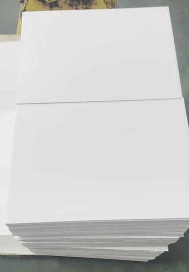 白色涂层纸板库存SBS泡泡包装